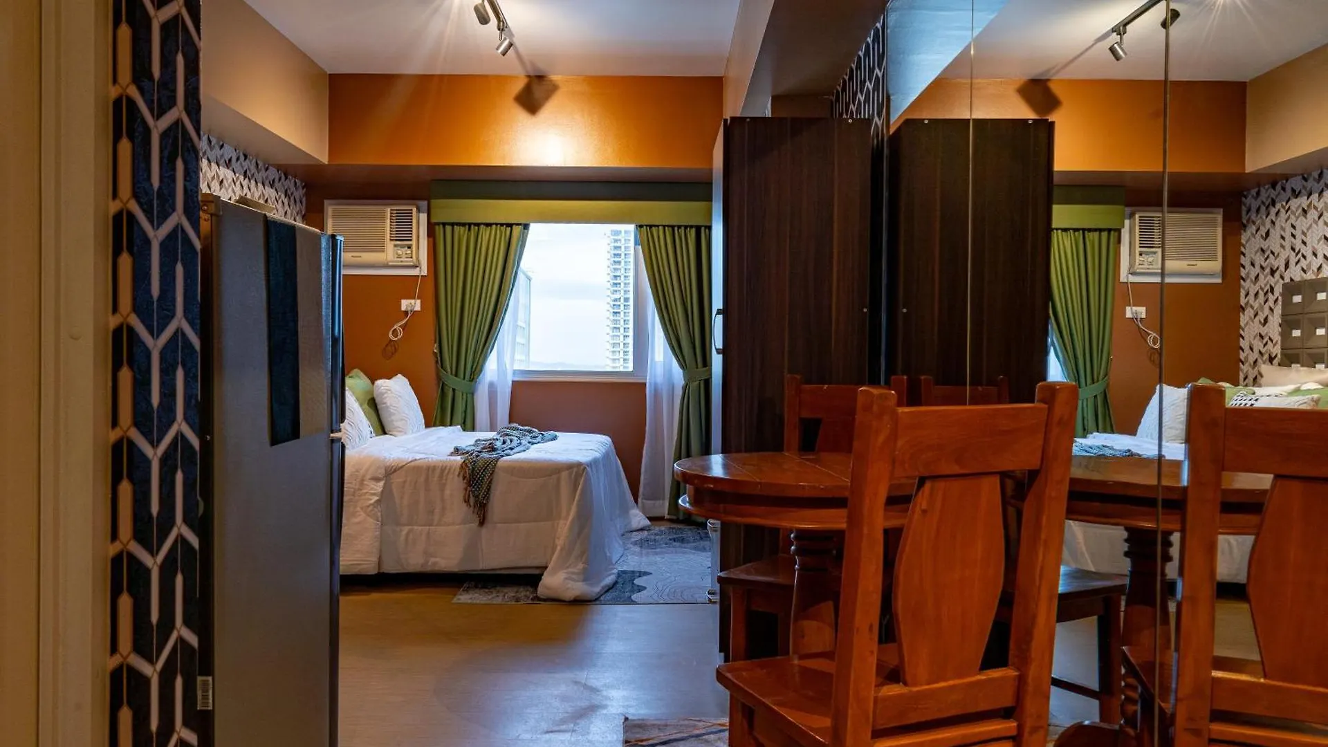 Premium Apartments In Avida Towers L City Centre L Downtown L Close To Restaurants And Local Shops L By Bleuspace Davao
